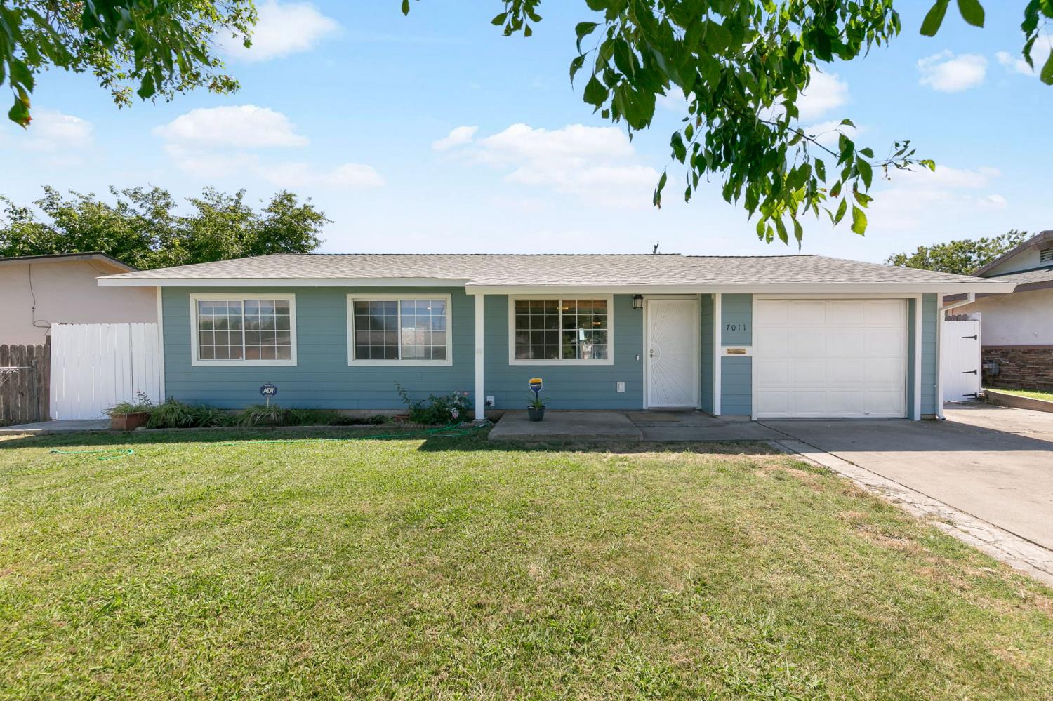 7011 Plumber Way — photo