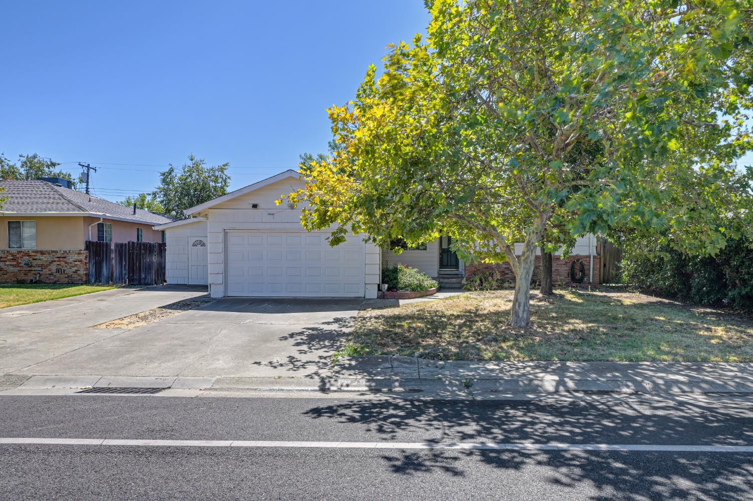 2629 Aramon Drive — photo