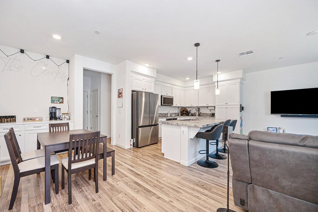 3074 River Trout Walk — photo