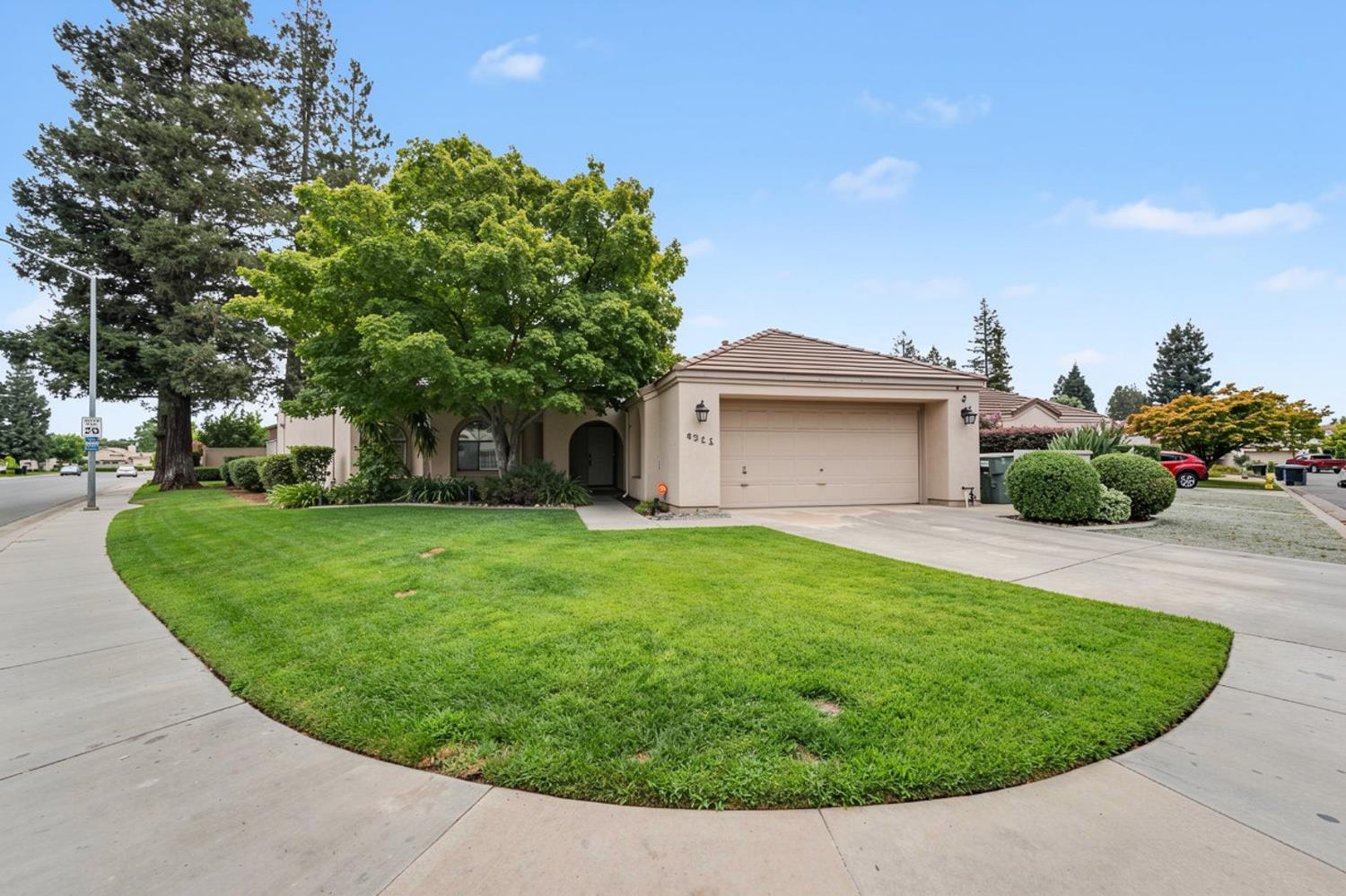 4221 Copper Creek Drive — photo