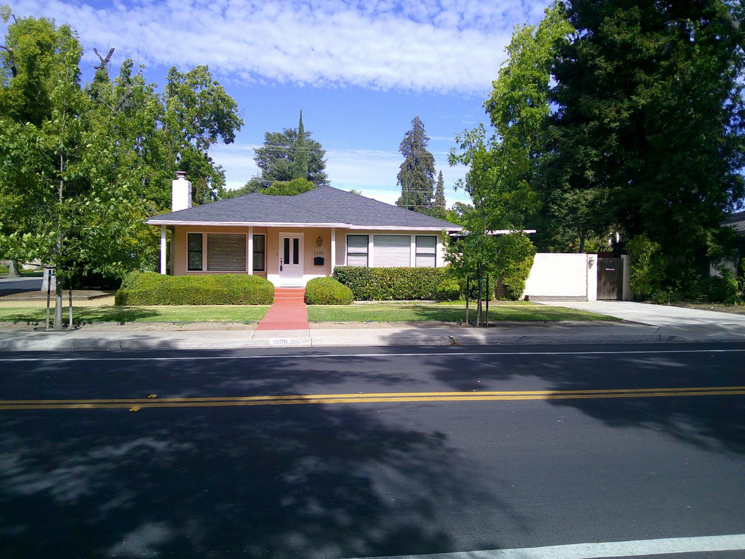 1020 Sycamore Avenue — photo