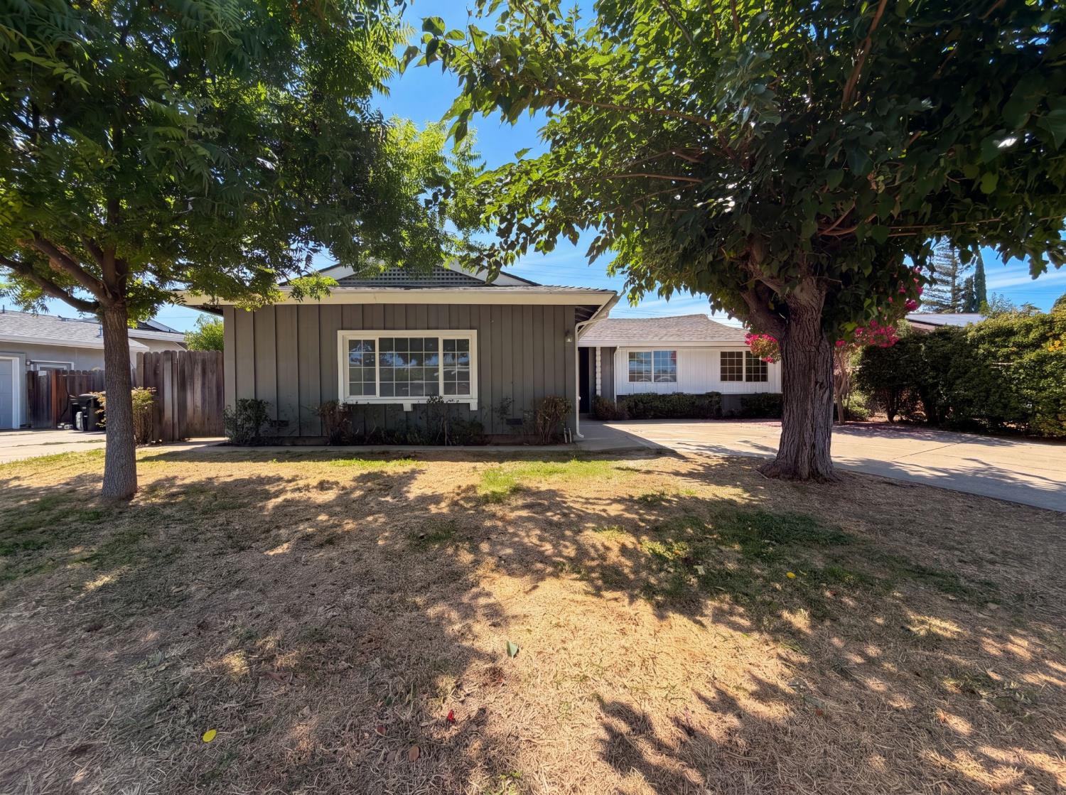 7007 Ursa Parkway — photo
