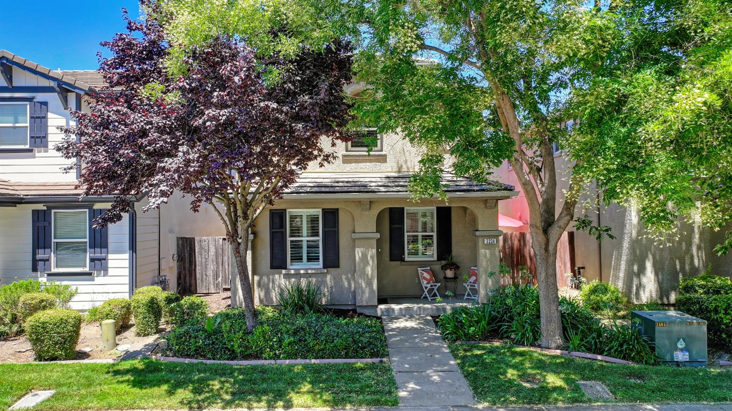 3224 Paumanok Way — photo