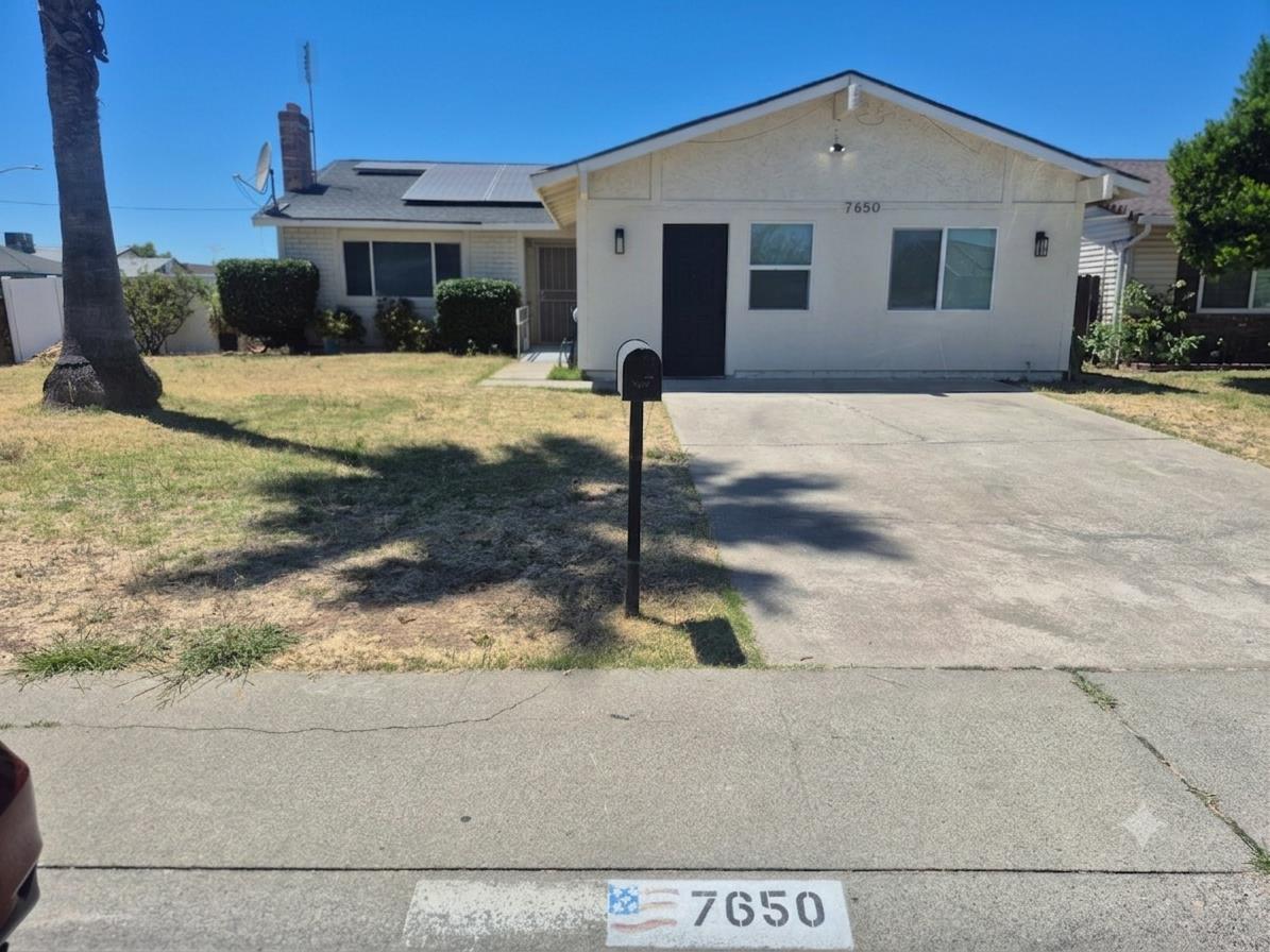 7650 Country Park Drive — photo
