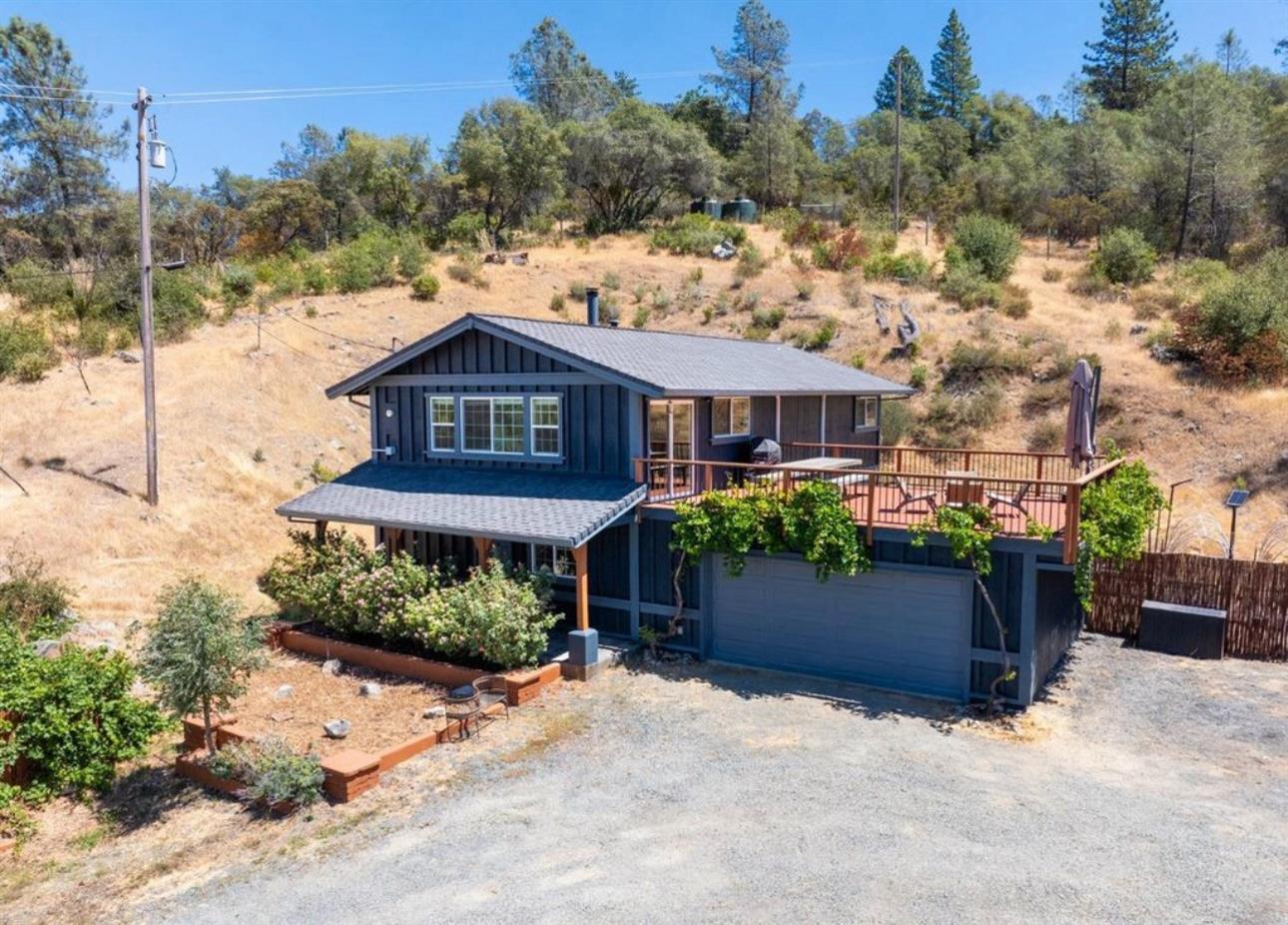 12233 Hilltop Drive — photo