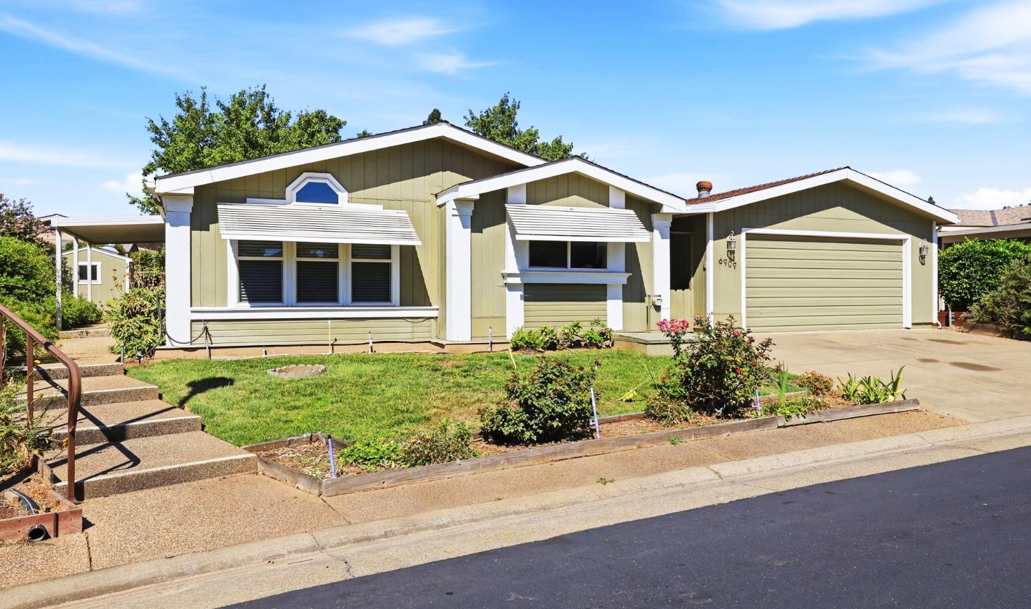 6909 Grand Tree Lane — photo