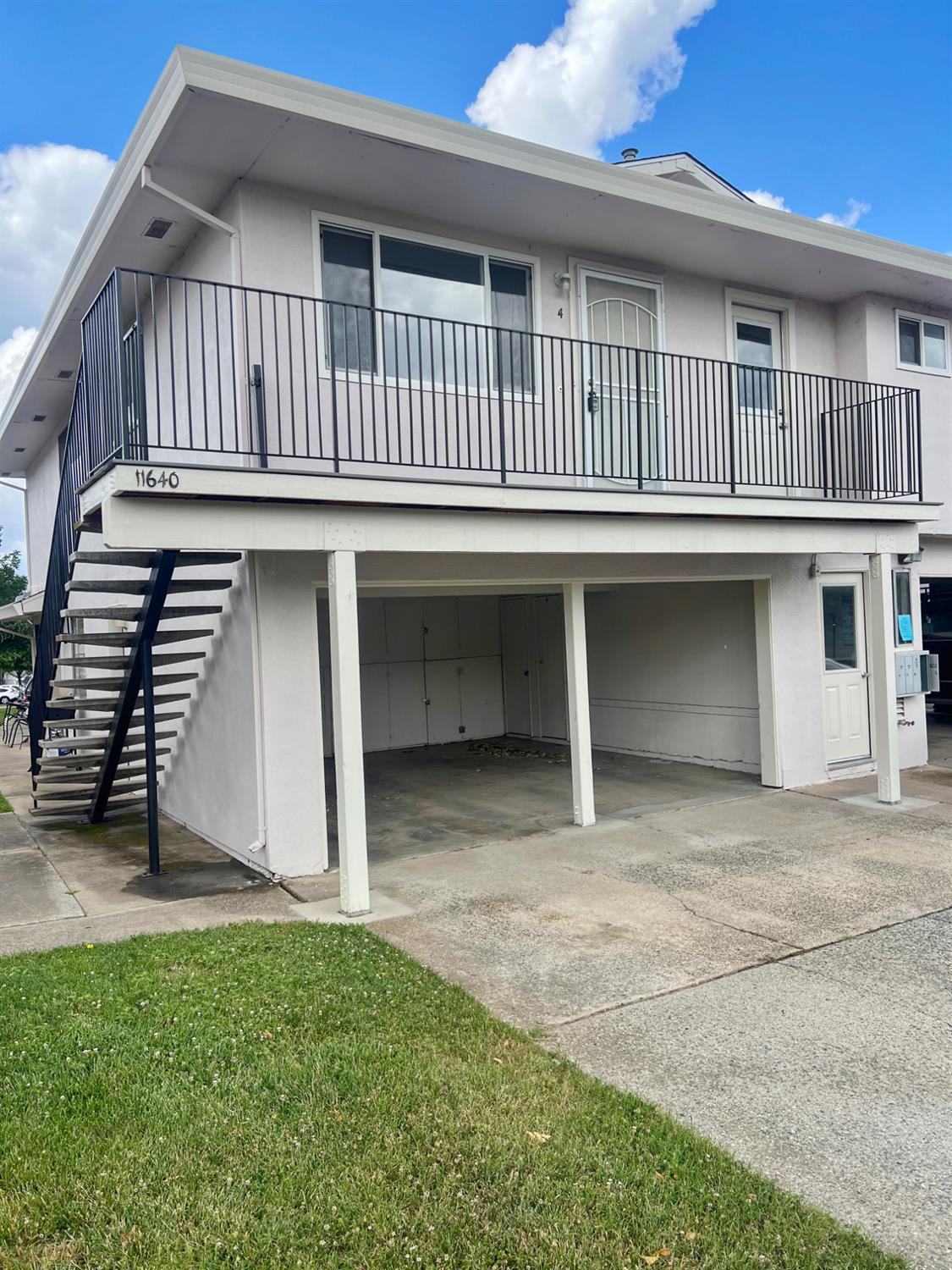 11640 Garnet Way 4 — photo