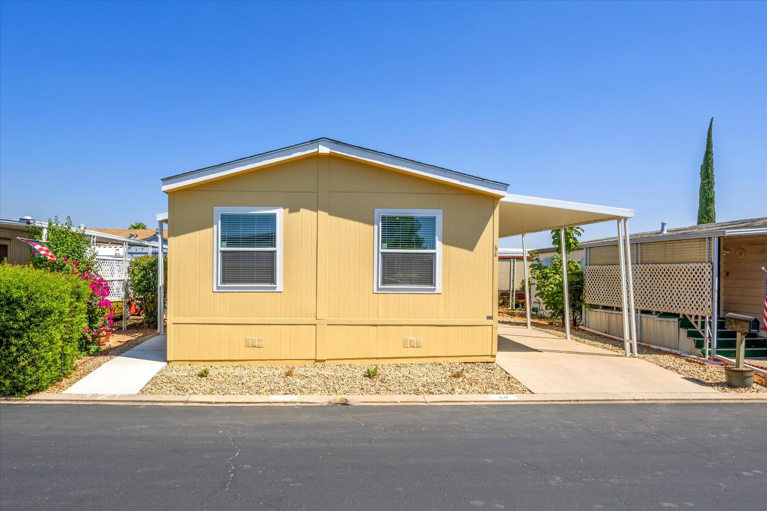 2240 Golden Oak Lane 64 — photo
