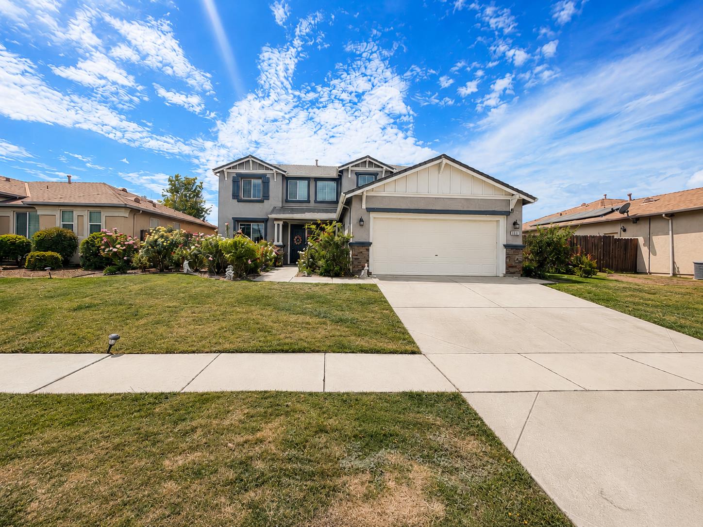 1632 Chateau Drive — photo