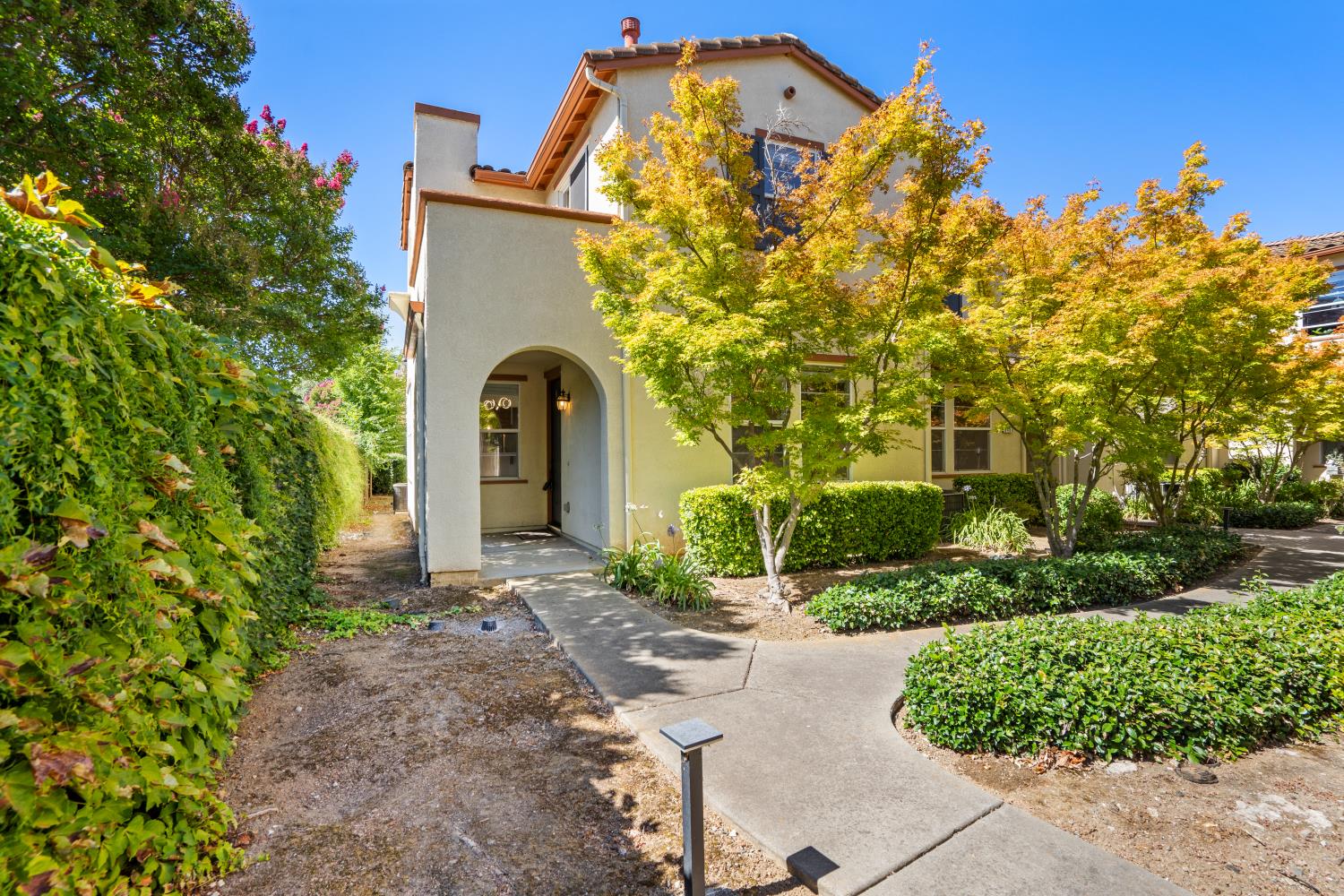 8492 Crystal Walk Circle — photo
