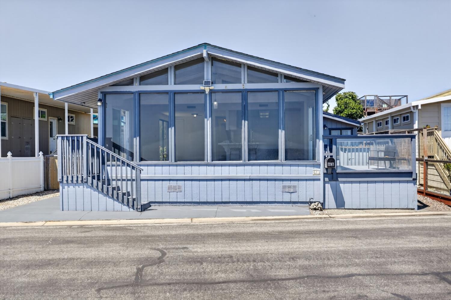 2395 Delaware Avenue 63 — photo