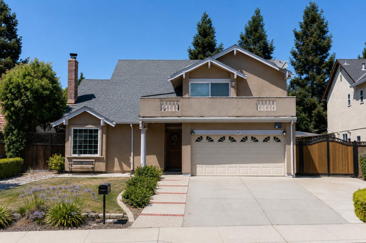 147 Sweetberry Court — photo