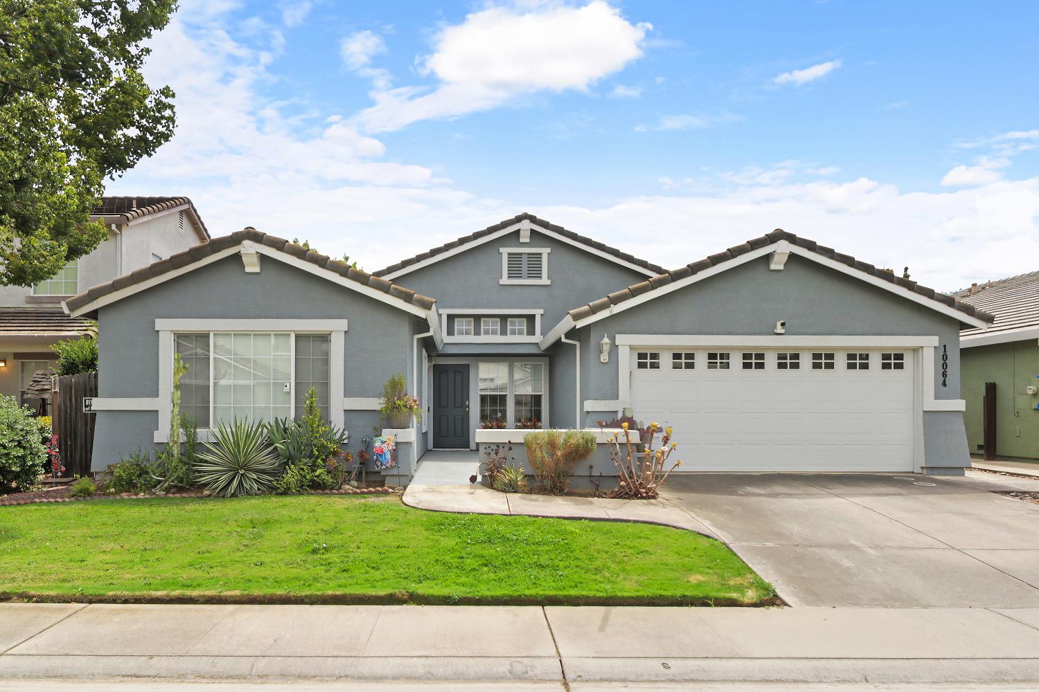 10064 Oglethorpe Way — photo