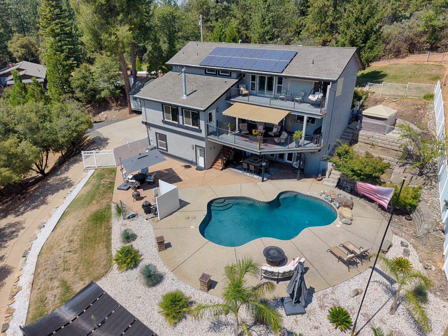 580 Gayl Drive — photo