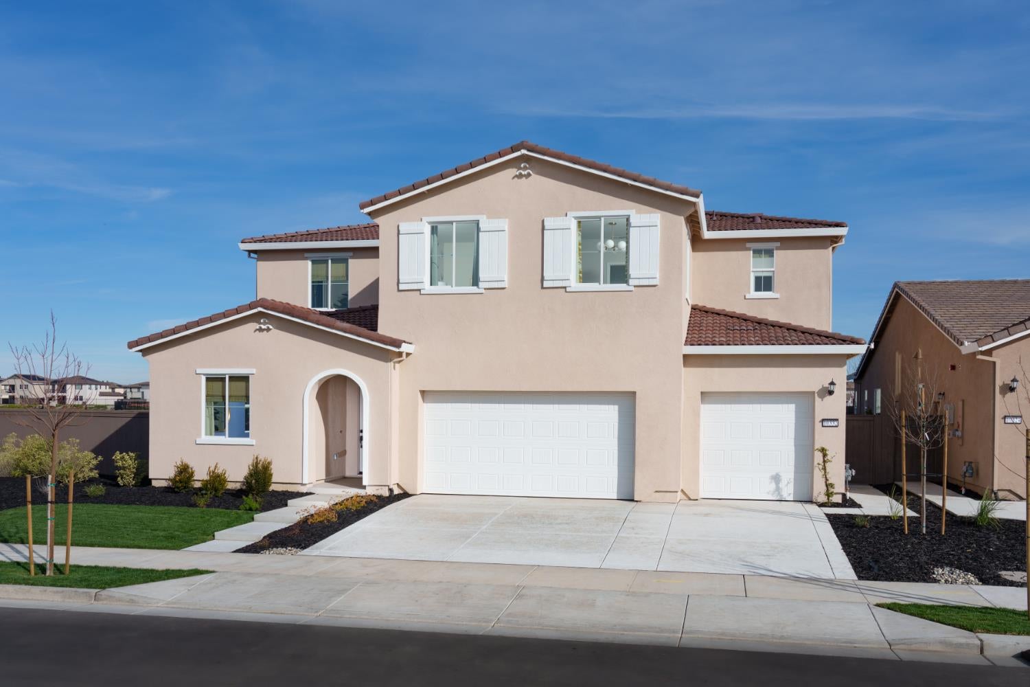 6814 Oyster Point Lane — photo