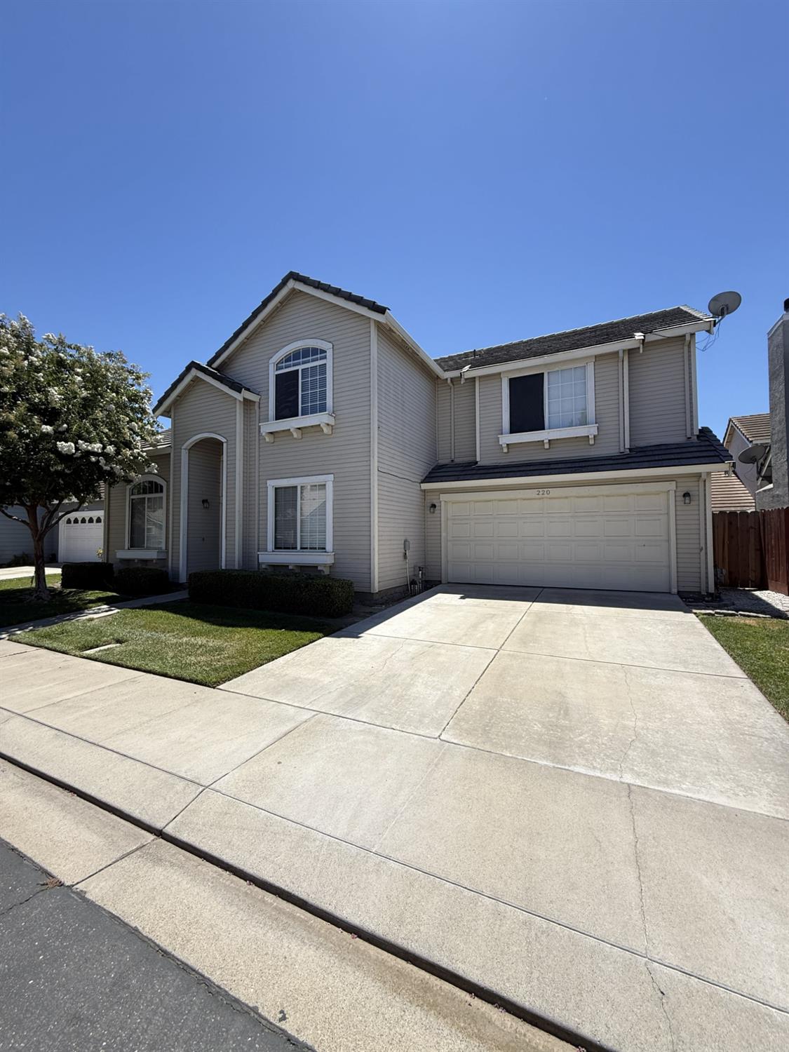 220 Cornerstone Way, Manteca, CA 95336 — photo 2