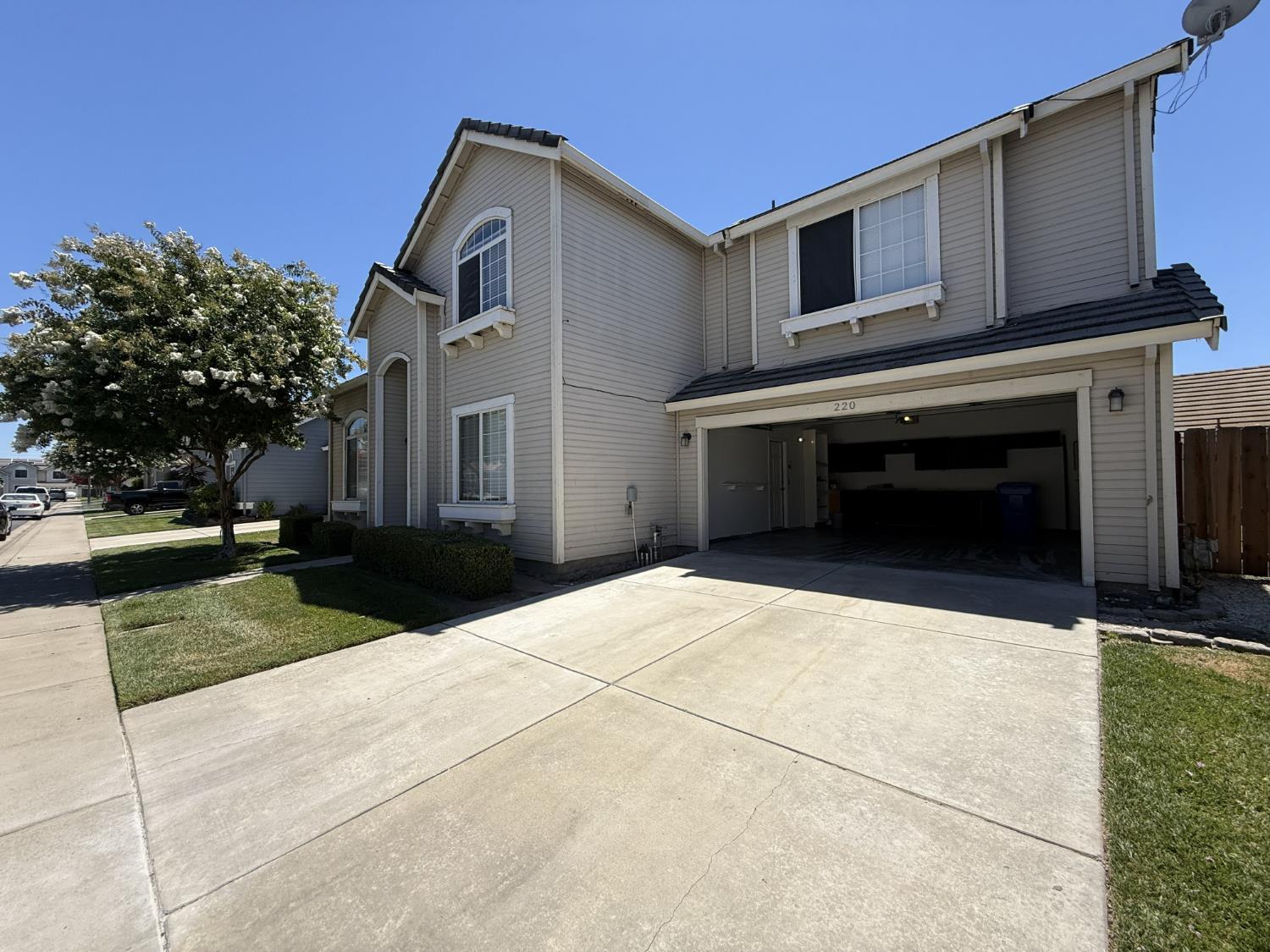 220 Cornerstone Way, Manteca, CA 95336 — photo 3
