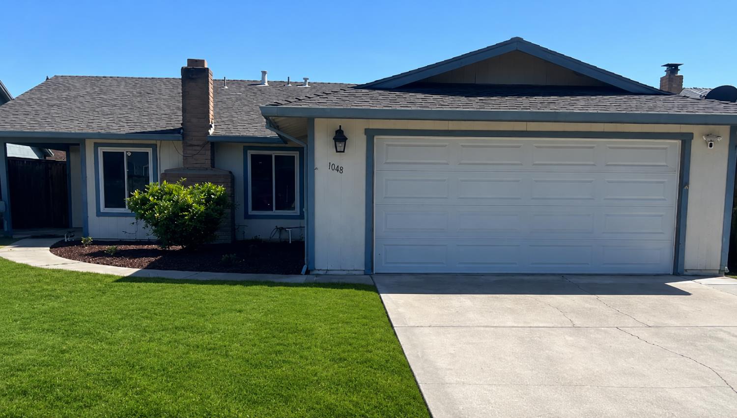 1048 Aspen Drive — photo