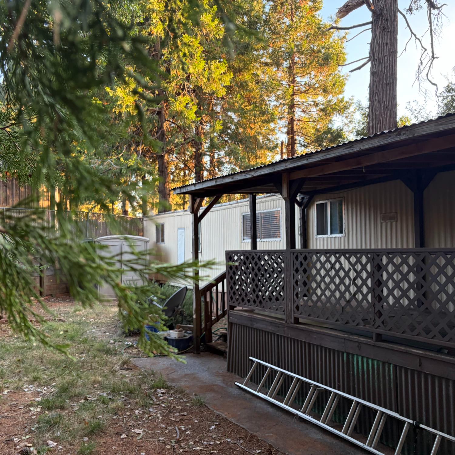 24055 Racetrack Street 33 — photo