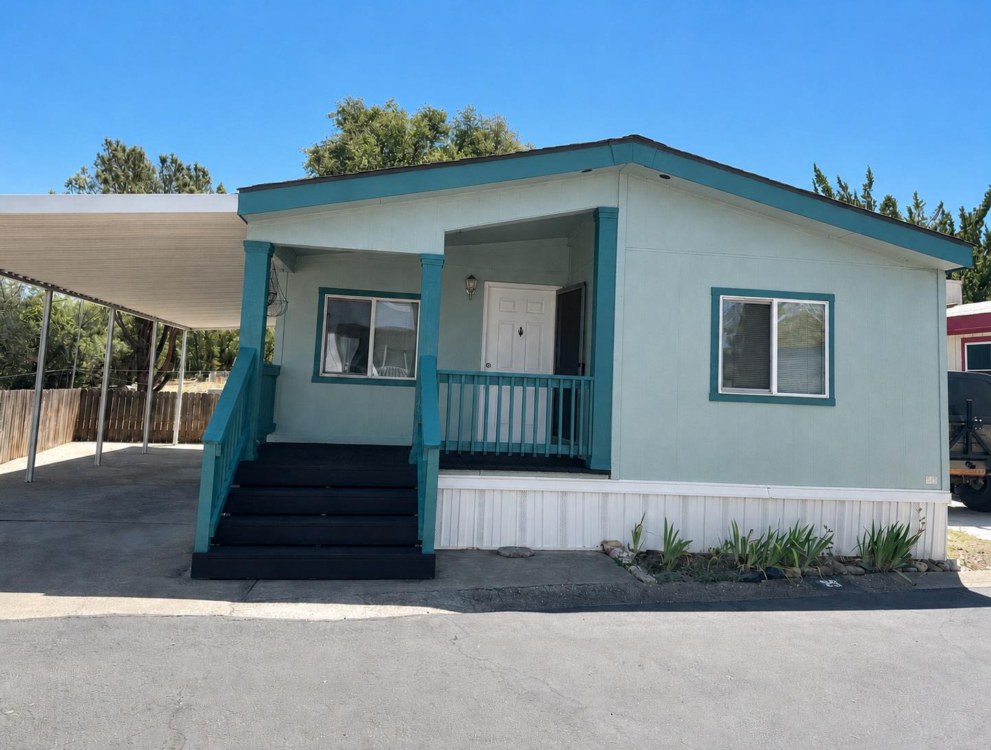 4330 Panorama Drive 25 — photo