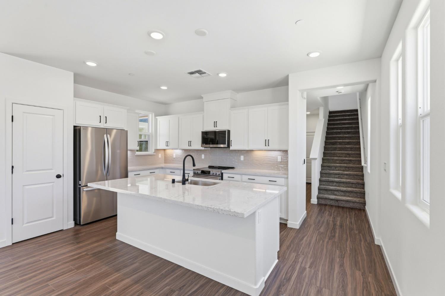 1101 Baylor Terrace, Davis, CA 95618 — photo 2