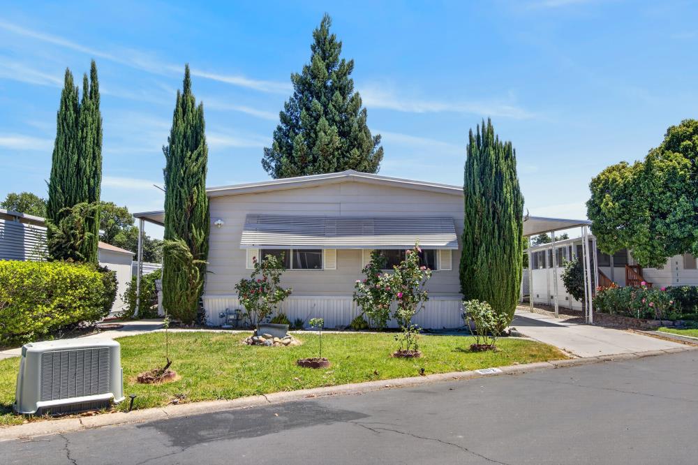 8012 Eucalyptus Lane 118 — photo