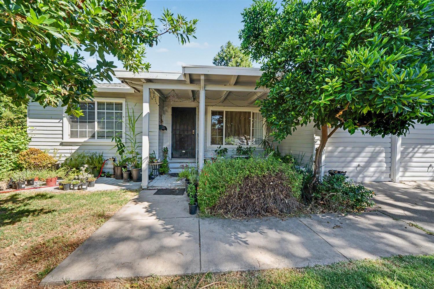 3253 Michigan — photo