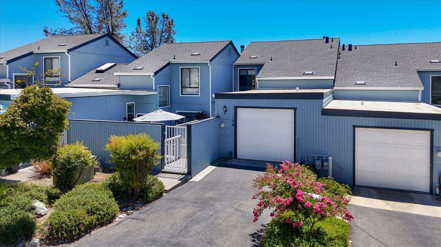 174 Mcnab Circle — photo