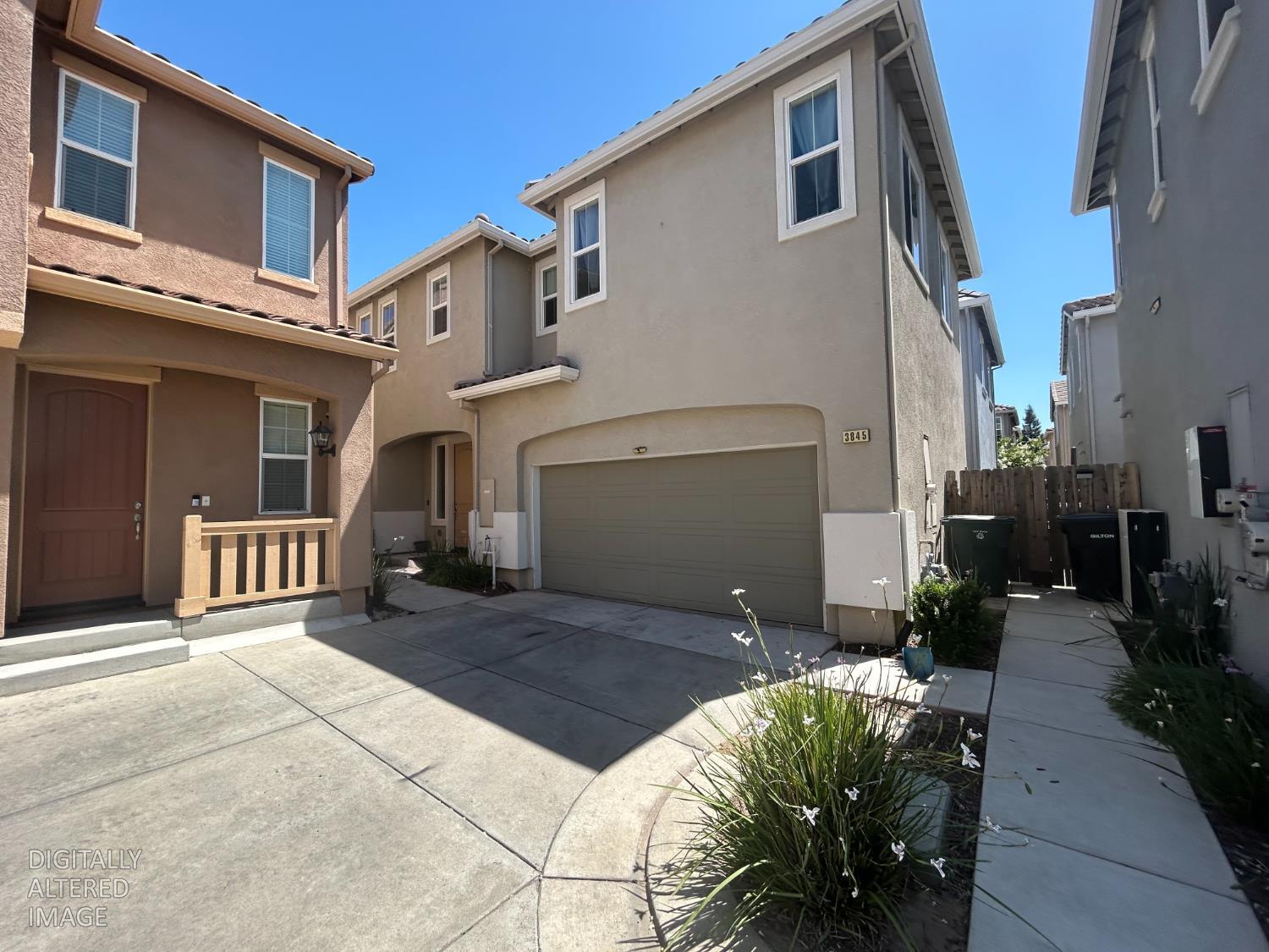 3845 Lookout Drive — photo