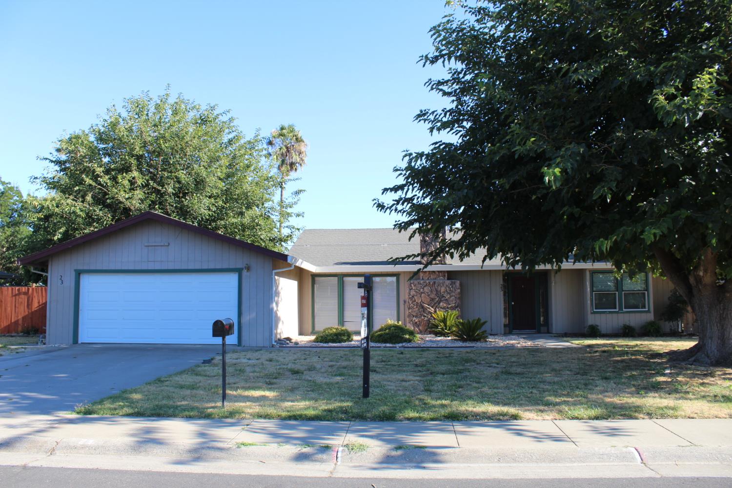 23 Walnut Tree Drive — photo