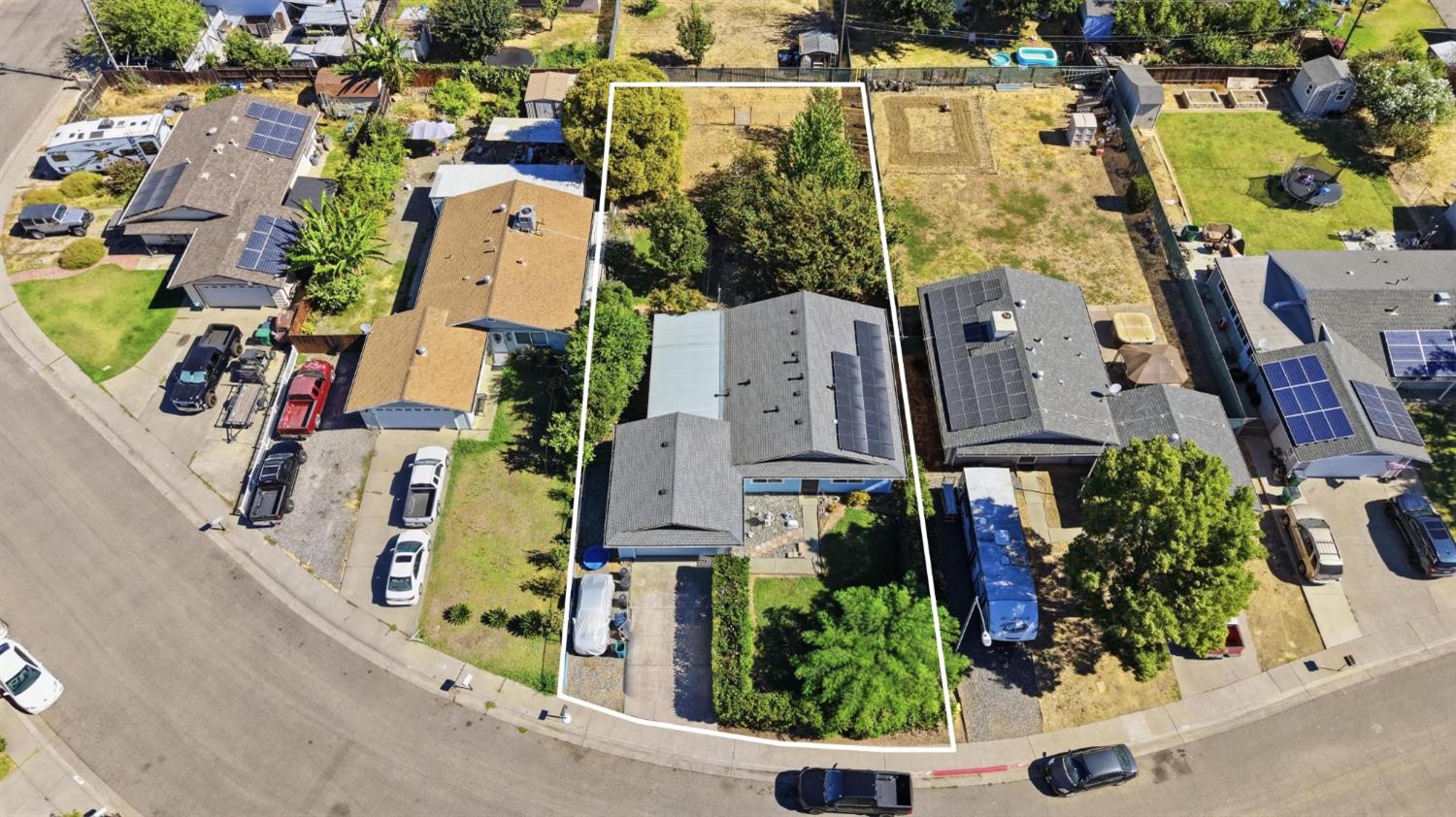 1105 Juniper Drive — photo