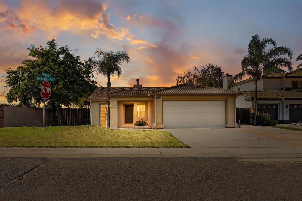 1193 Williams Court — photo