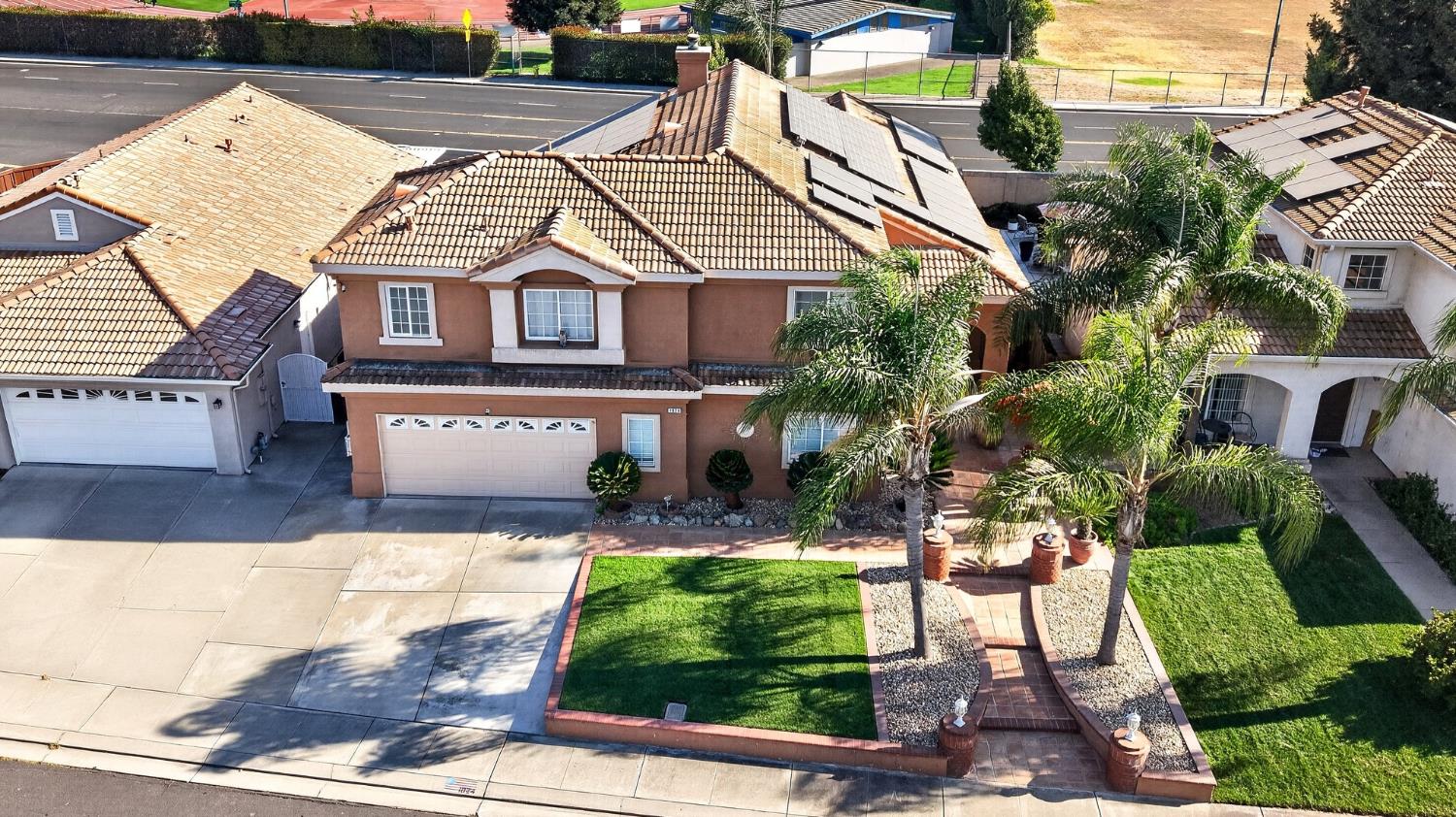 1824 Aberdeen Court — photo