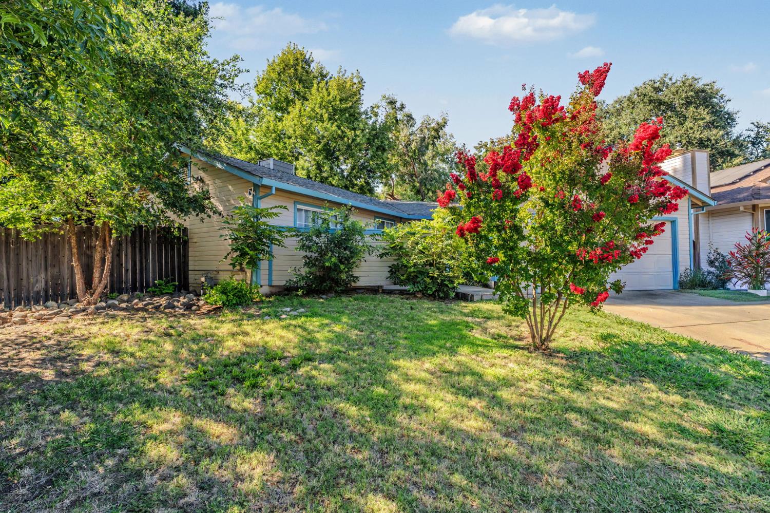 251 Stonybrook Drive — photo