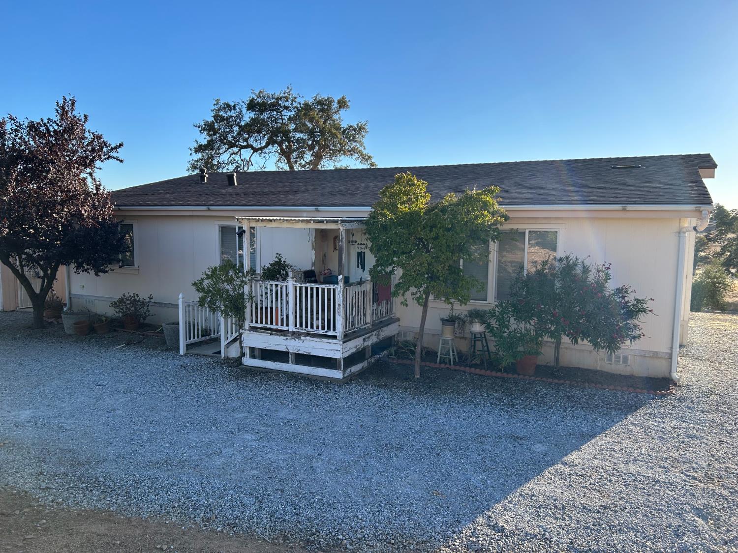 2319 Hidalgo Street — photo