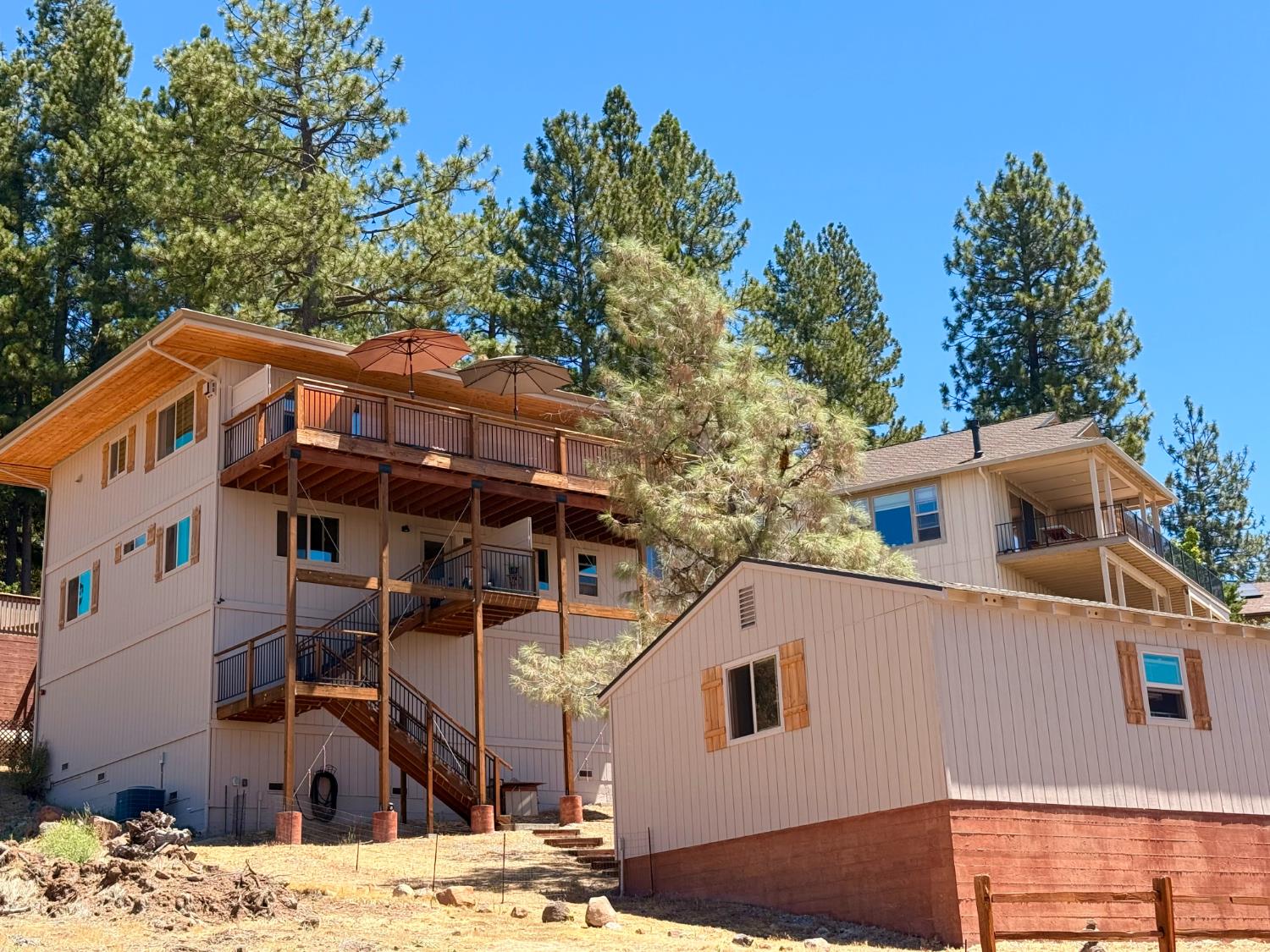 1138 Heather Drive — photo