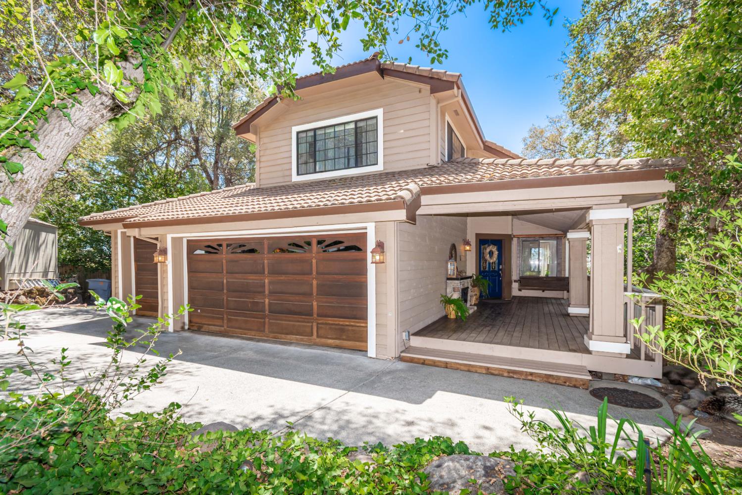 11005 Annmarie Court — photo