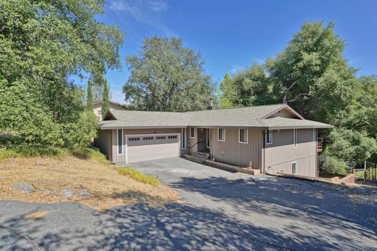 2655 Mona Drive — photo