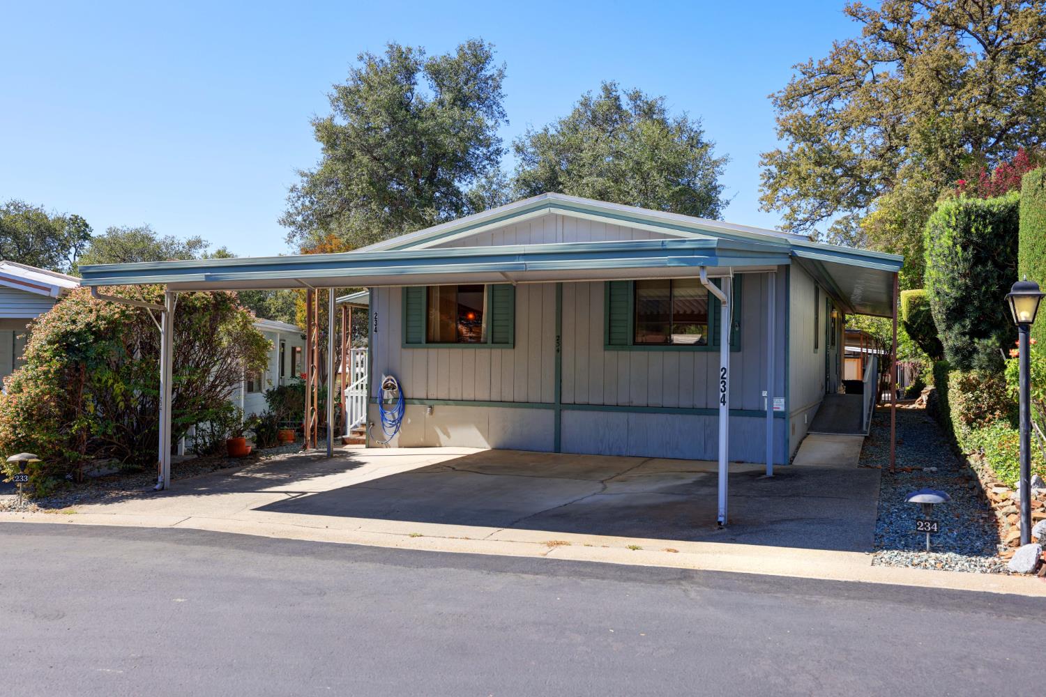 3765 Grass Valley Highway 234 — photo