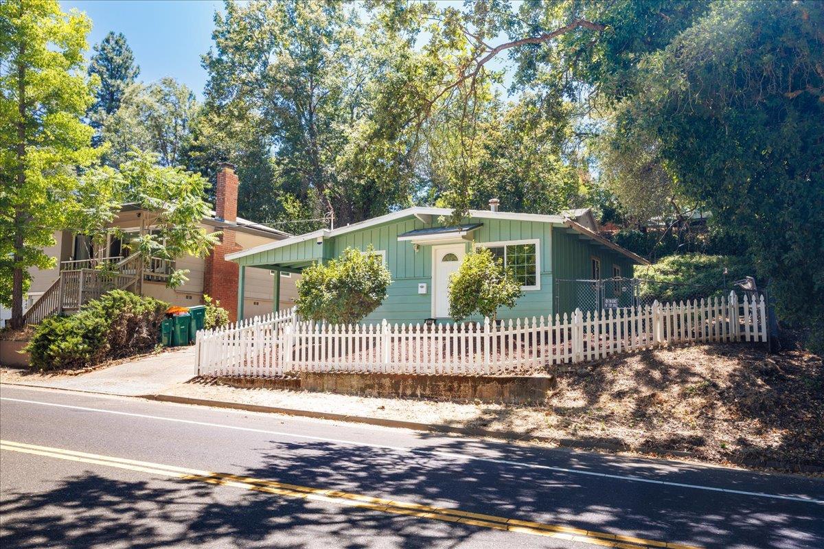 936 Spring Street, Placerville, CA 95667 — photo 3
