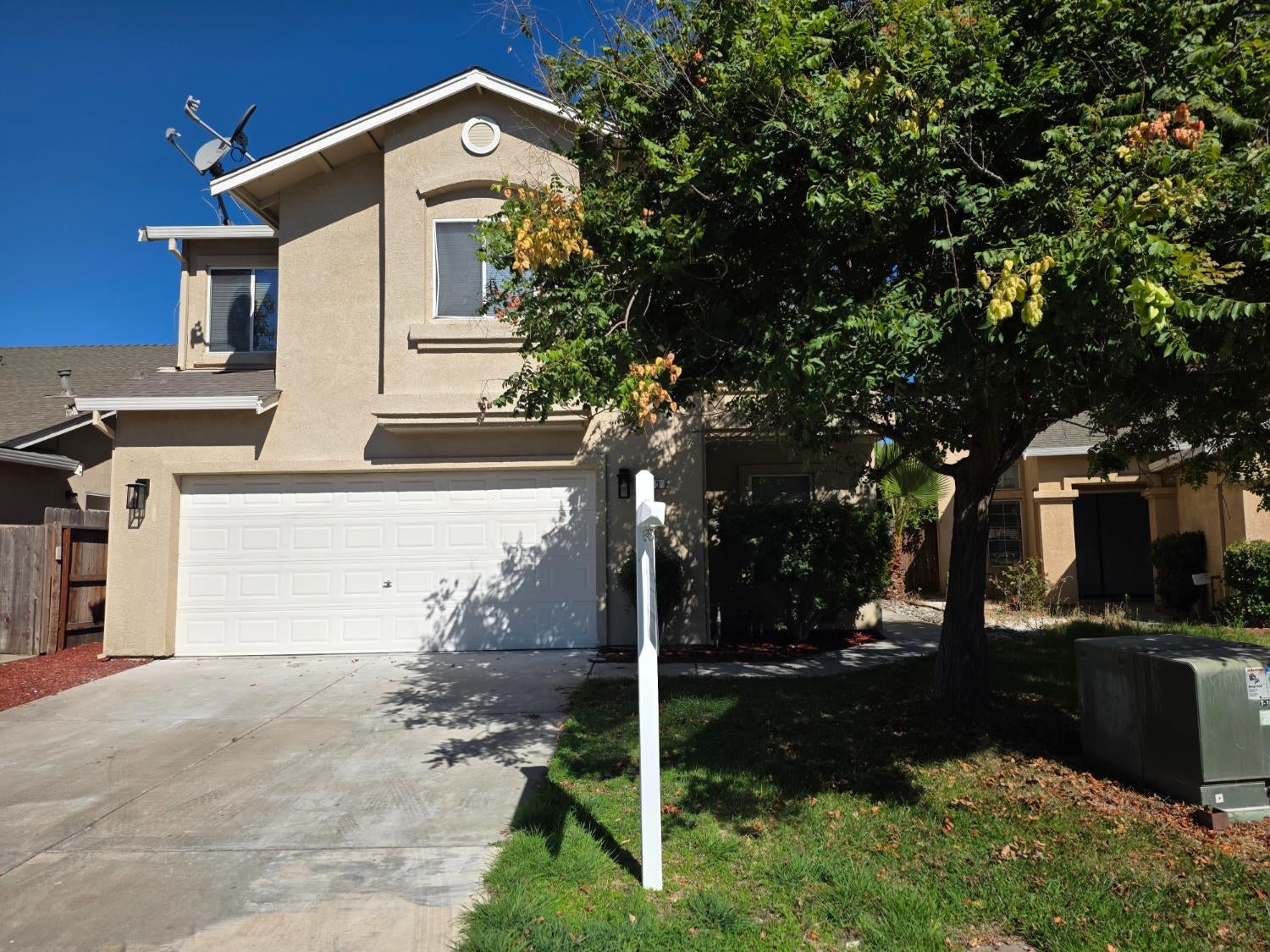 783 Cornell Way — photo