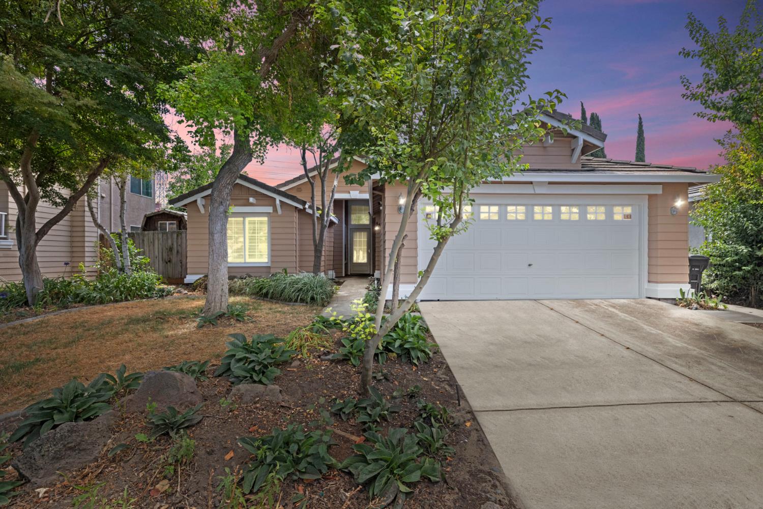 1130 Glenmohr Court — photo
