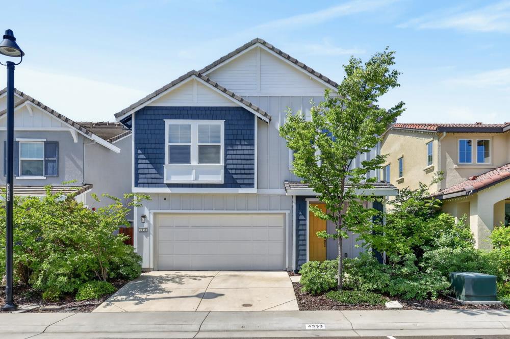 4333 White Fir Loop — photo