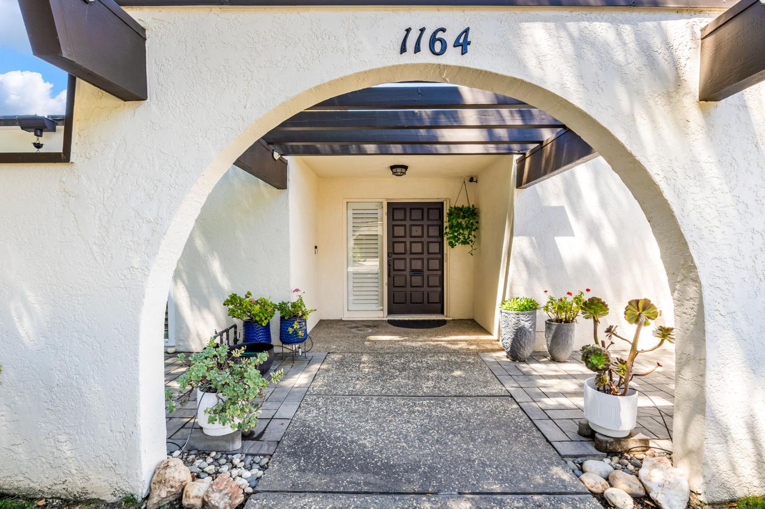1164 Silver Lake Drive — photo