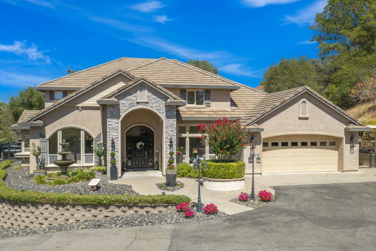 1325 Kentucky Greens Way — photo