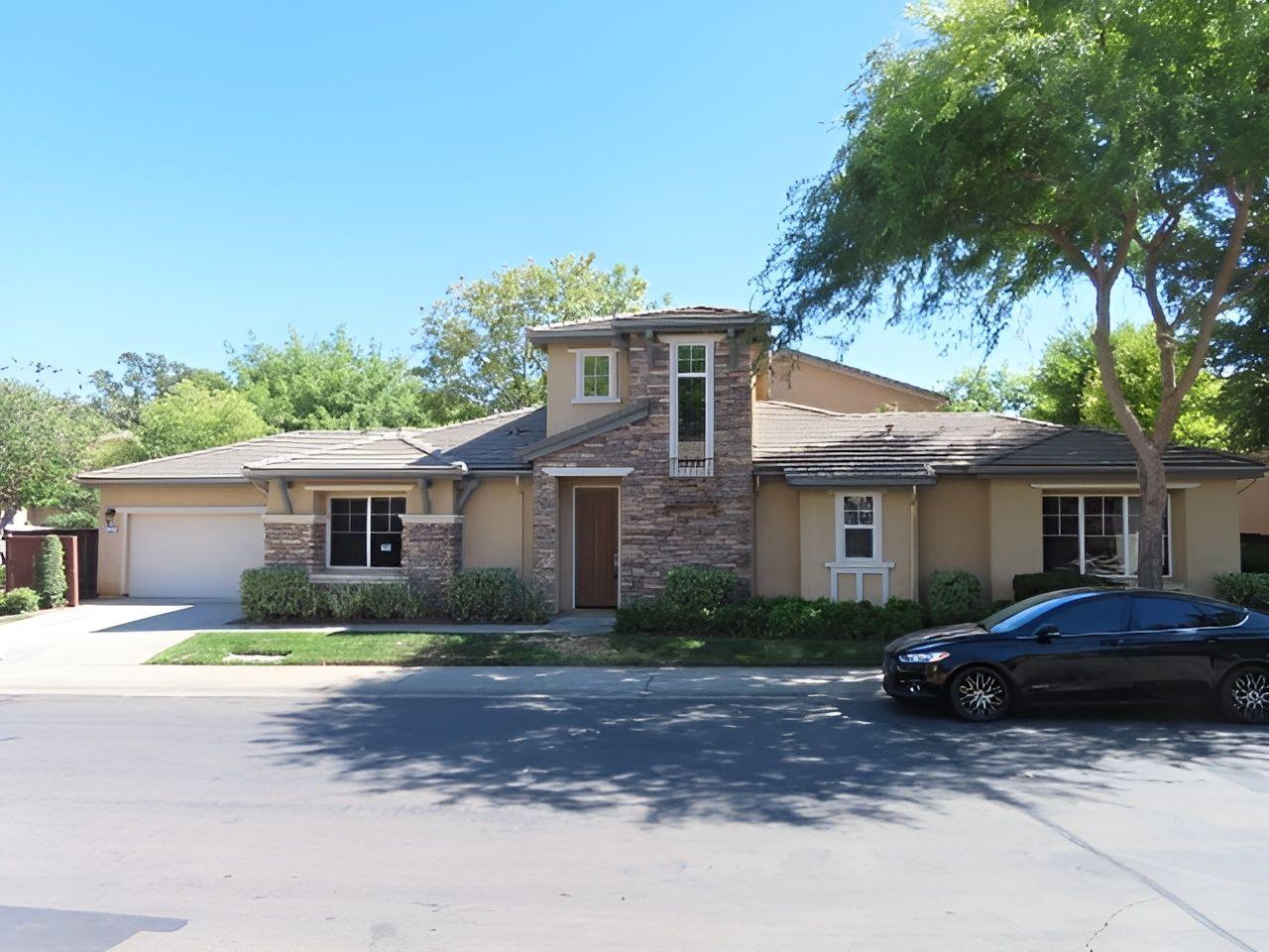 2122 Sterling Drive 52 — photo