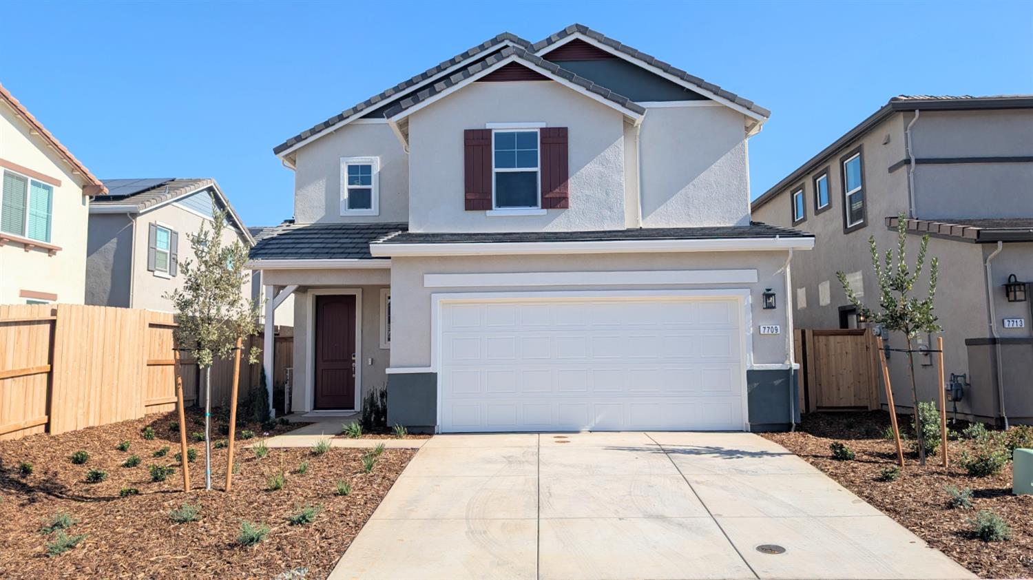 7709 Deer Mouse Way — photo