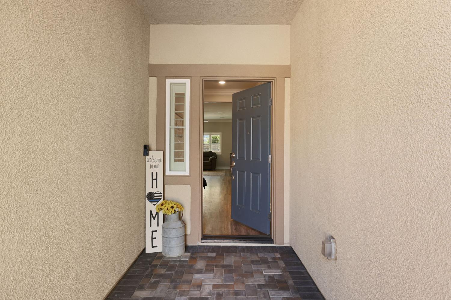 428 Pendragon, Manteca, CA 95337 — photo 2