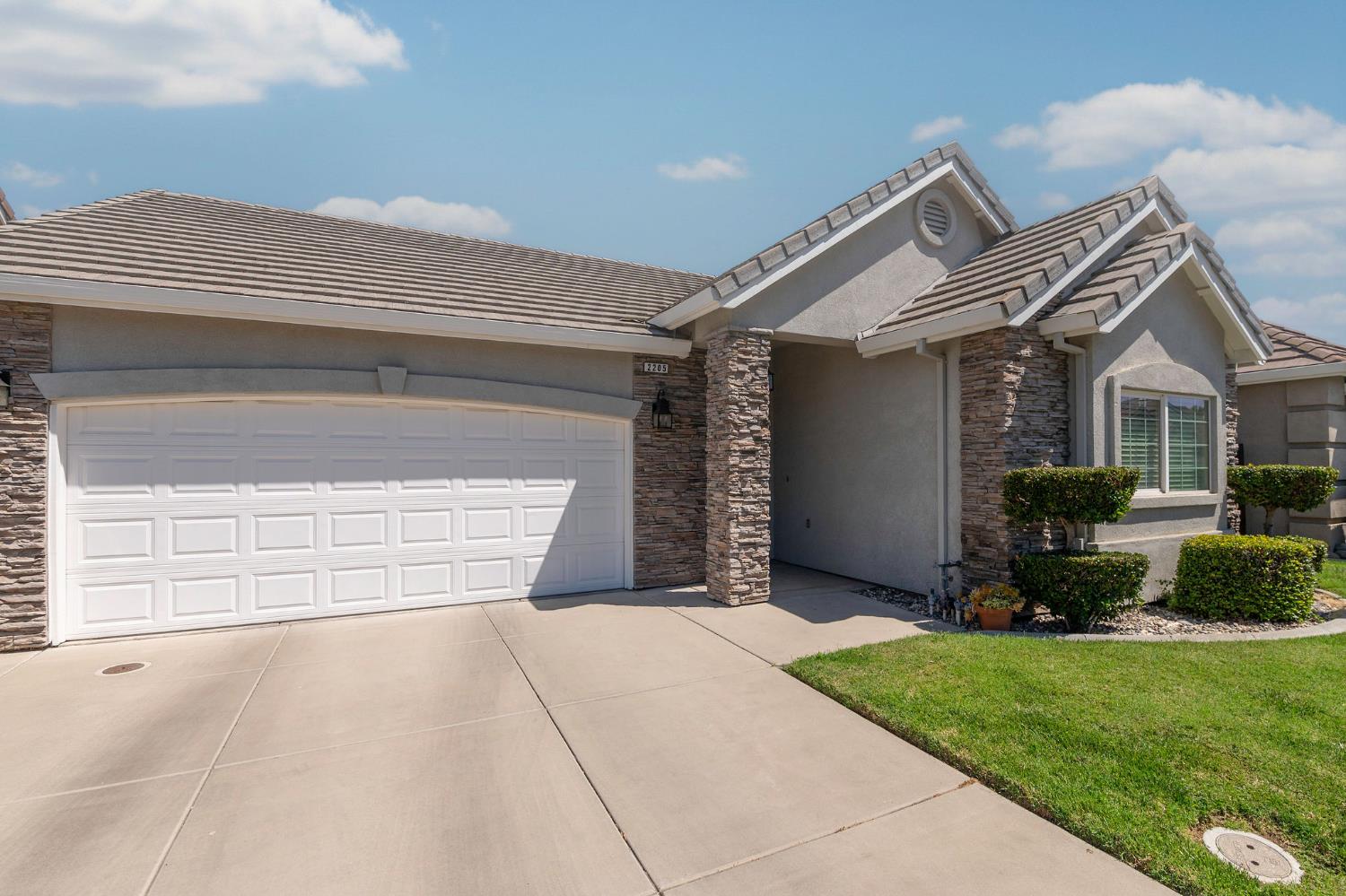 2205 Perth Drive, Modesto, CA 95355 — photo 2