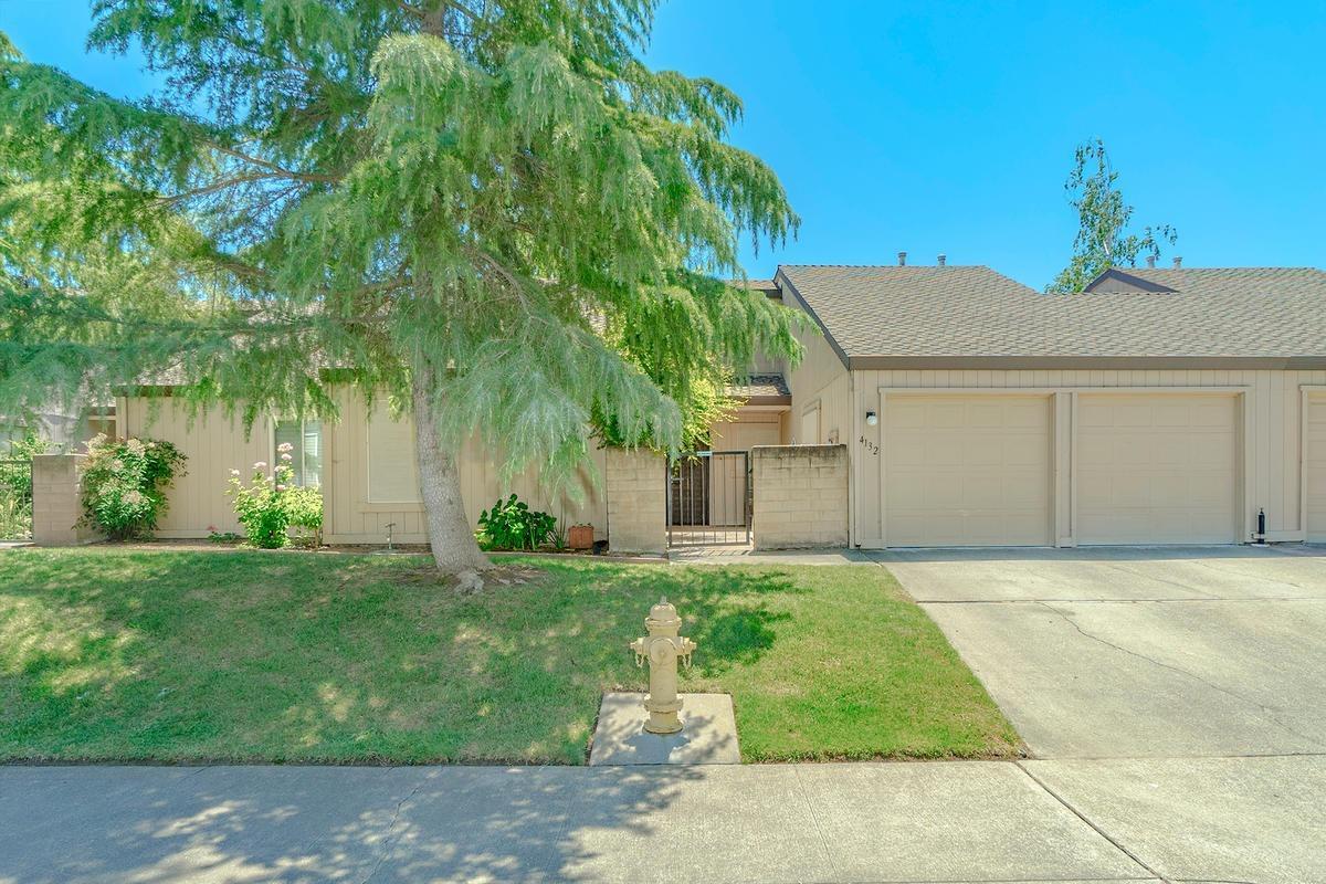 4132 Cowell Boulevard — photo